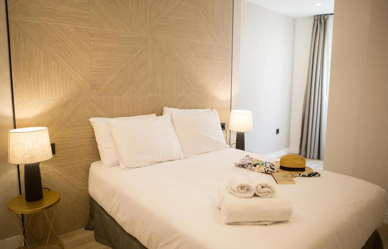 Apartamentos Málaga Premium - Calle San Telmo 0*,  España