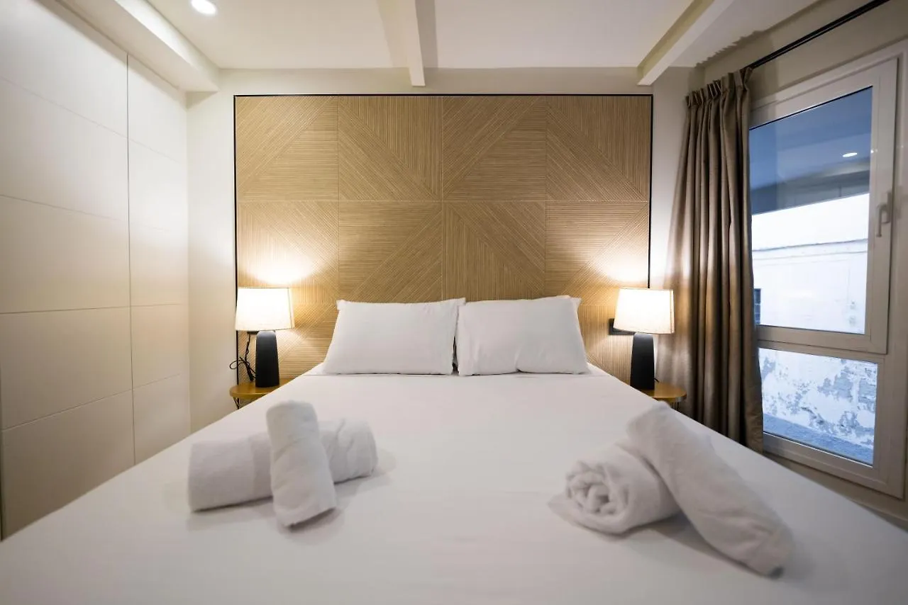 Apartamentos Málaga Premium - Calle San Telmo España