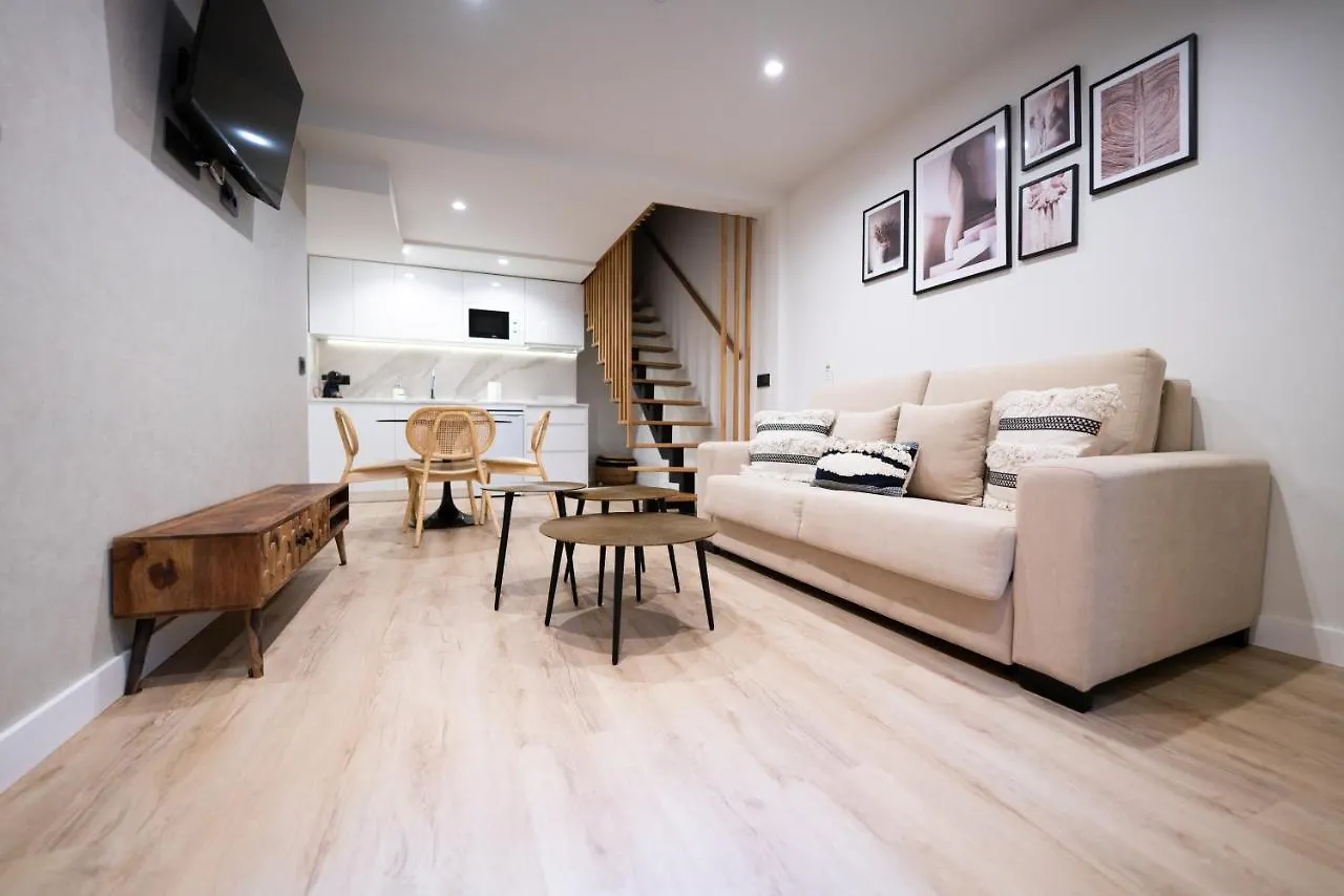 Apartamentos Malaga Premium - Calle San Telmo 0*,  Spain